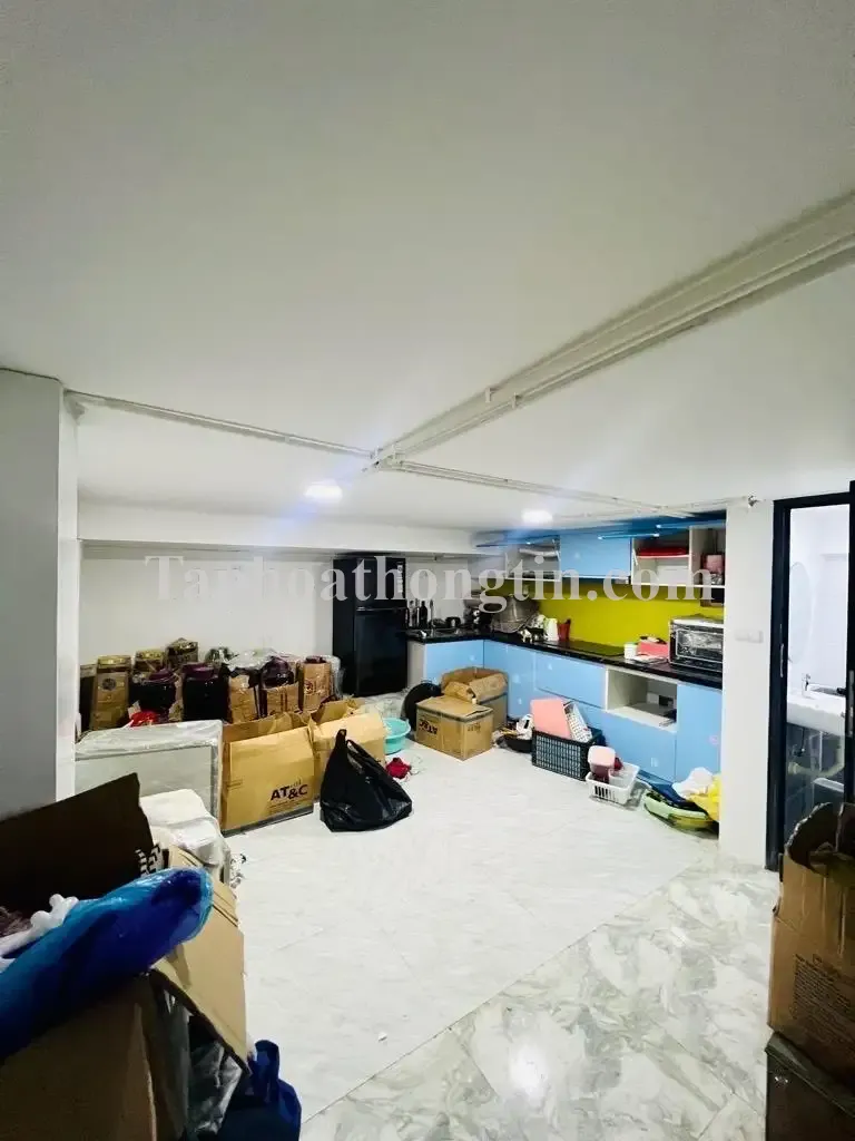 🏤 Bí mật về ngôi nhà 33m², 6 tầng giá chỉ 6 tỷ, đường Trần Khát Chân, Hai Bà Trưng