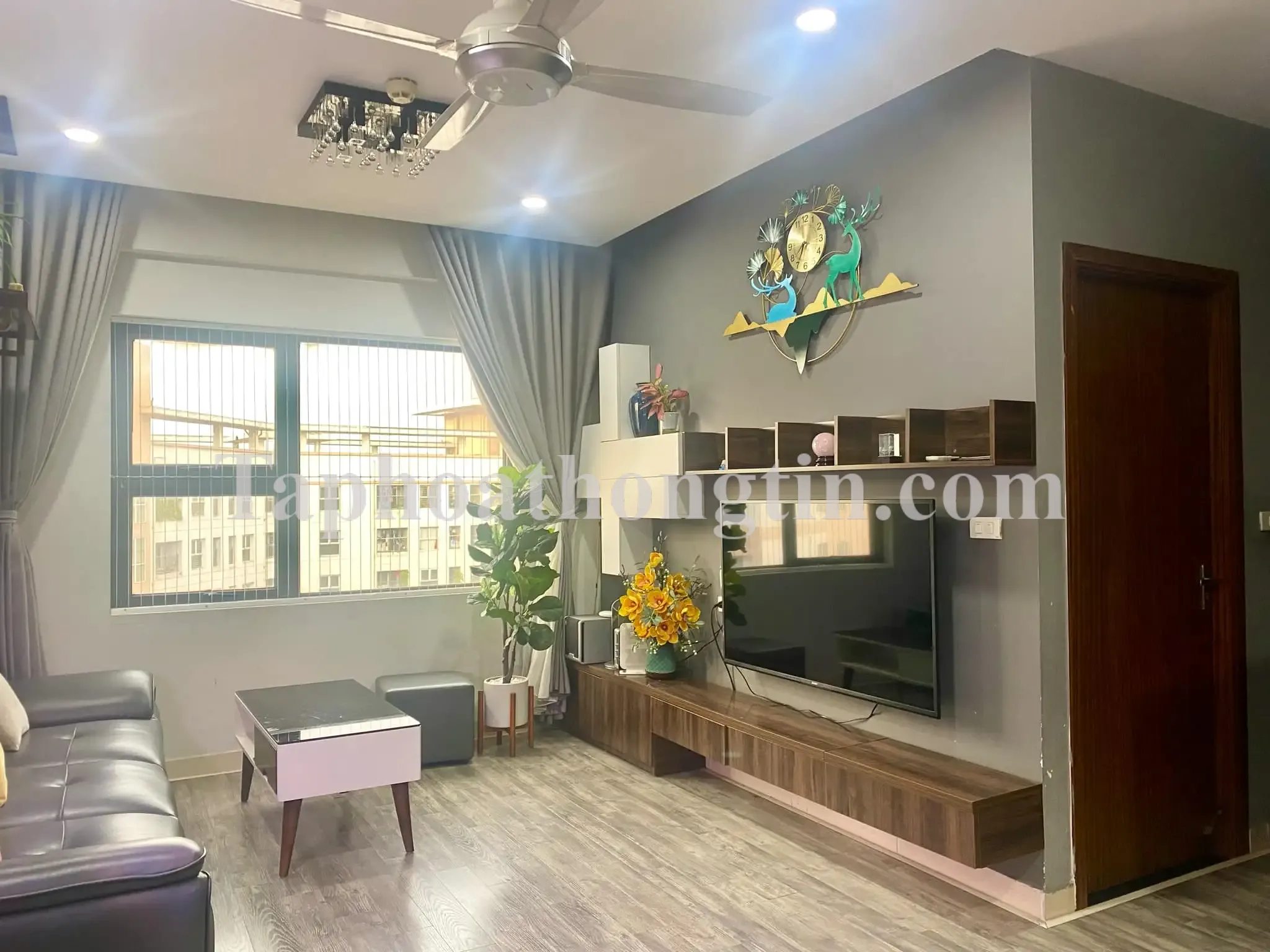 Bán căn hộ chung cư Xuân Mai Complex 2 ngủ 2 vệ sinh 65m2 full đồ giá 3,25 tỷ