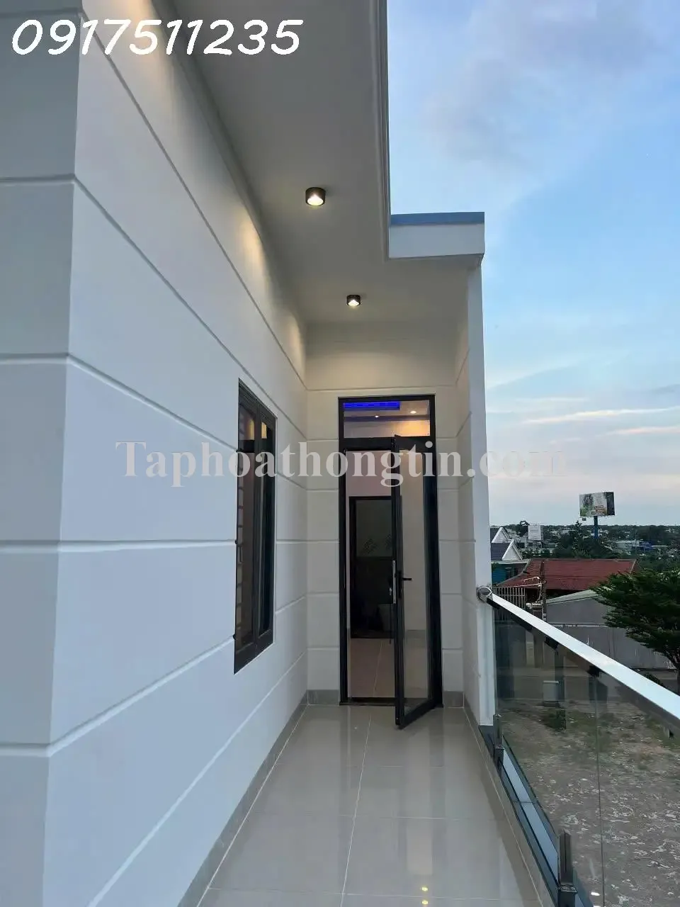 Nhà 1 trệt 1 lầu ngang 6 cách KCN Long Thành 150m 2.6 tỷ trong khu thung lũng xanh Lh 0917511235