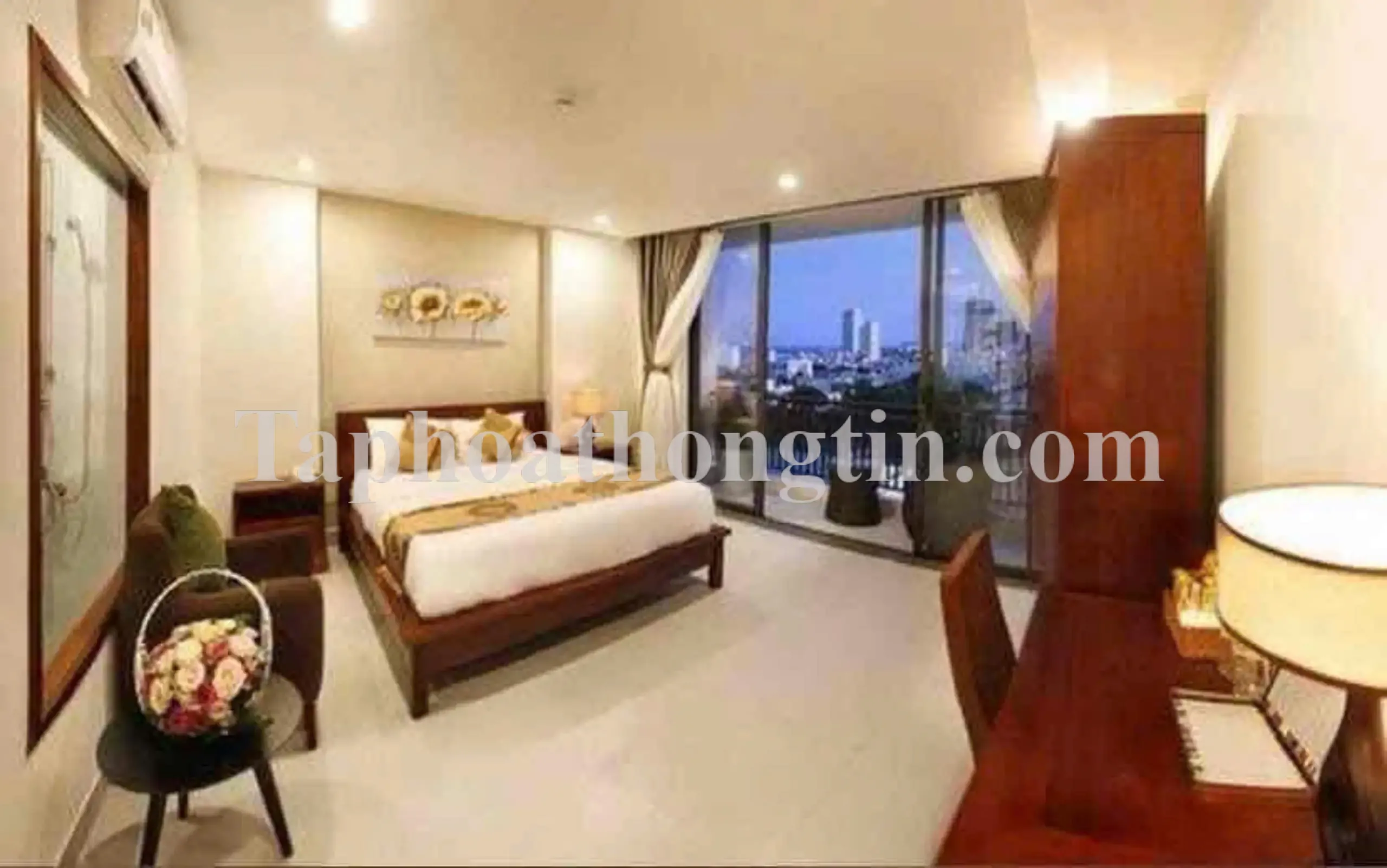 [Đà Nẵng] Bán Khách Sạn and Apartment Sơn Trà doanh thu 1,2 tỷ / năm cách biển 100m