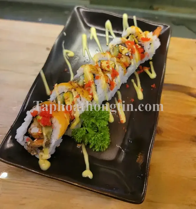 UY-Qu-Sushi-Ngon-139B-V-n-Bi-P-Tr-ng-TP-Th-c-Tel-0905463401