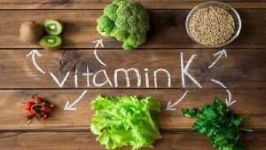 Tác dụng của vitamin K đối với chăm sóc da