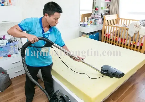 Dịch vụ vệ sinh nệm cao su giá rẻ tại TPHCM